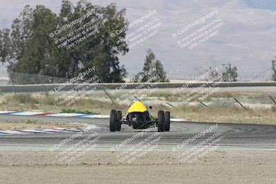 media/Jun-02-2024-CalClub SCCA (Sun) [[05fc656a50]]/Group 4/Qualifying/